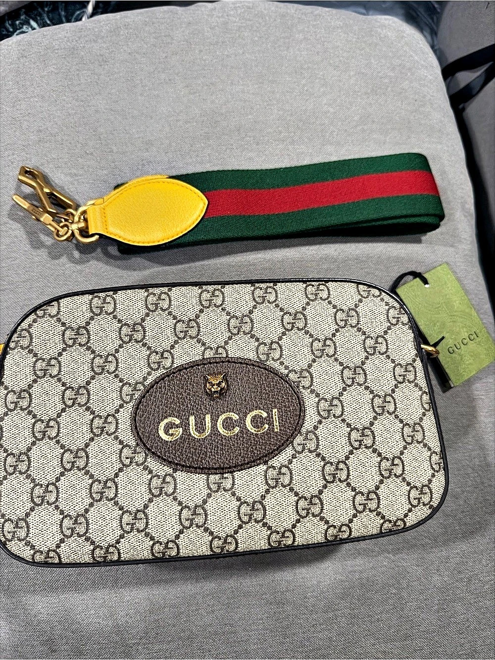 Gucci GG Supreme Small Shoulder Bag with Tiger Brown & Beige